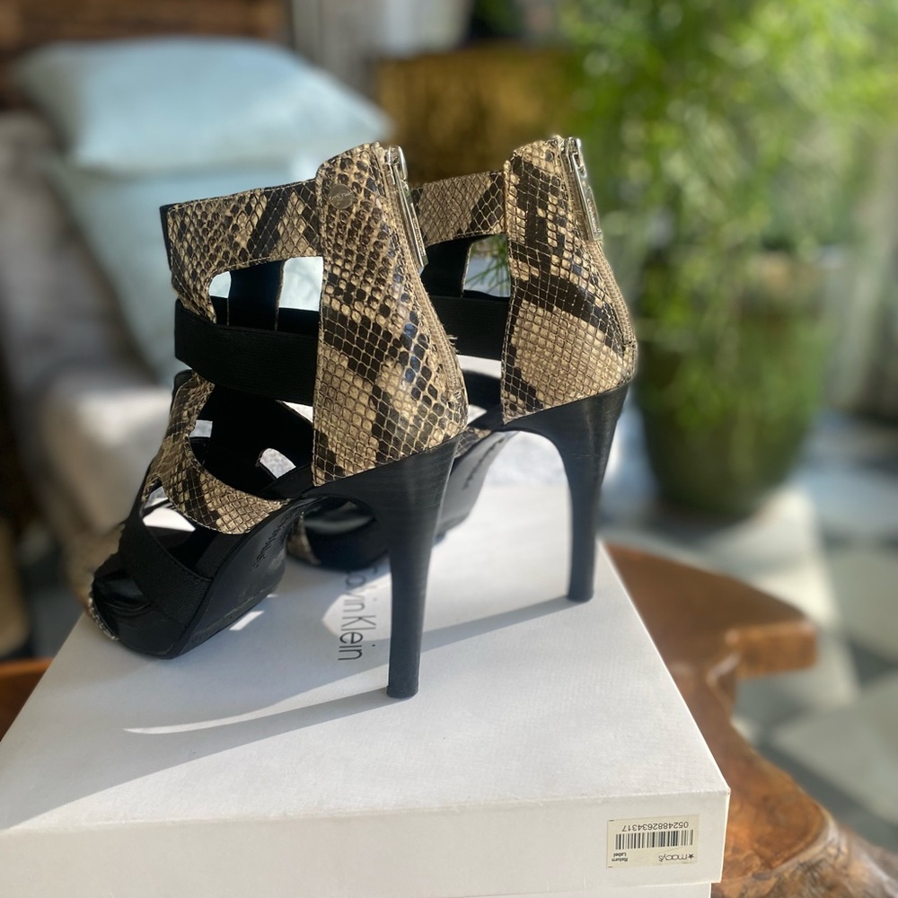 Calvin Klein heels - Picture 6 of 6